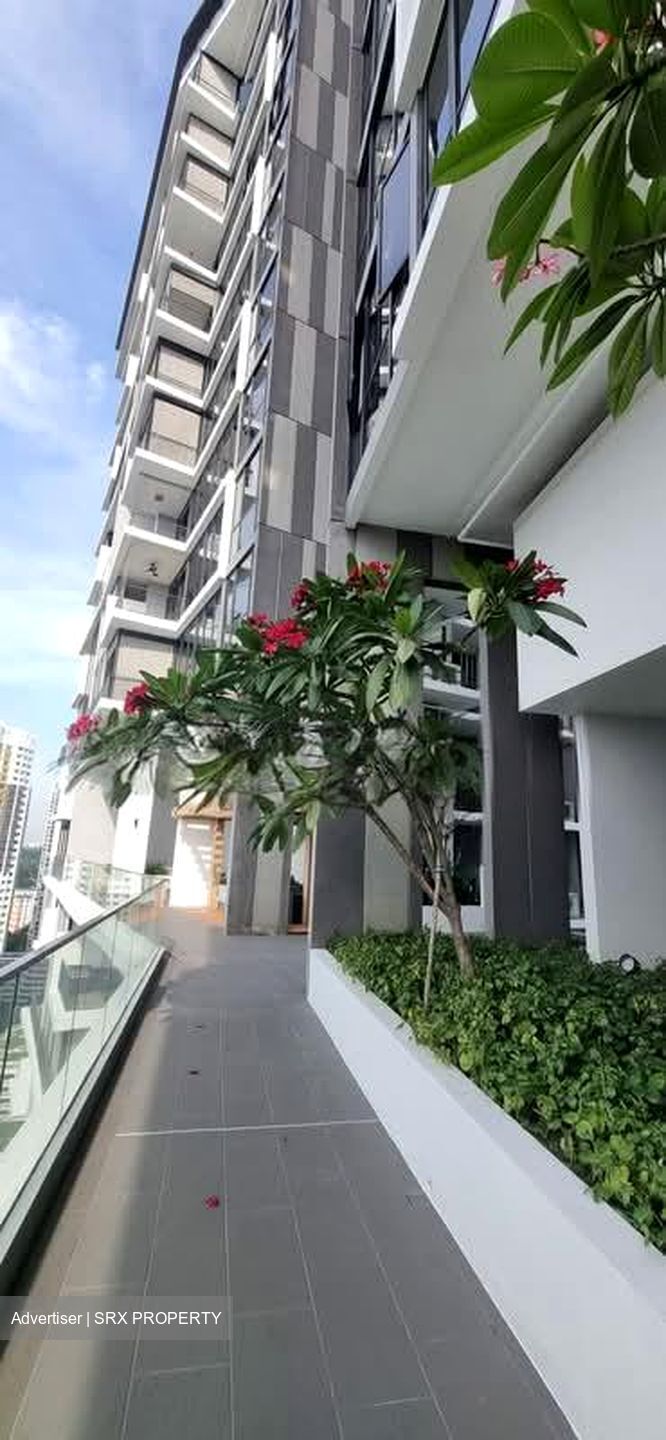 The Trilinq (D5), Condominium #555613351